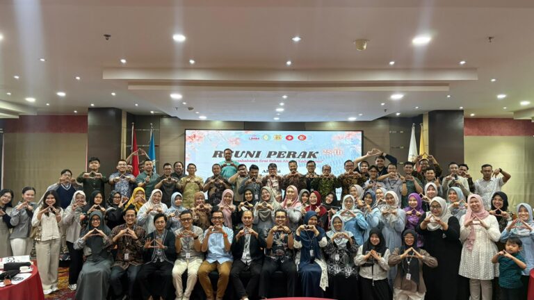 Alumni Kedokteran UMM (AKU) merajut kembali kebersamaan dalam Reuni Akbar Perak 25 Tahun